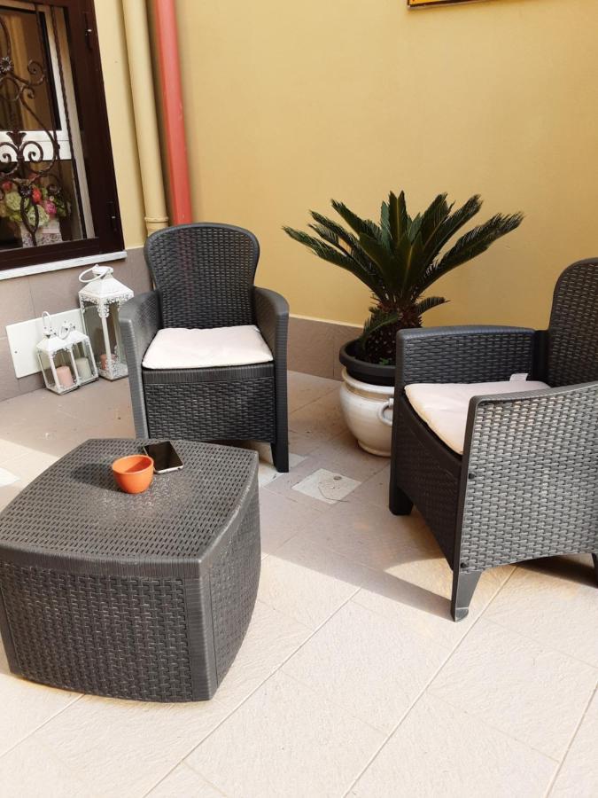 Dimora Normanna Bed and Breakfast Aversa Buitenkant foto